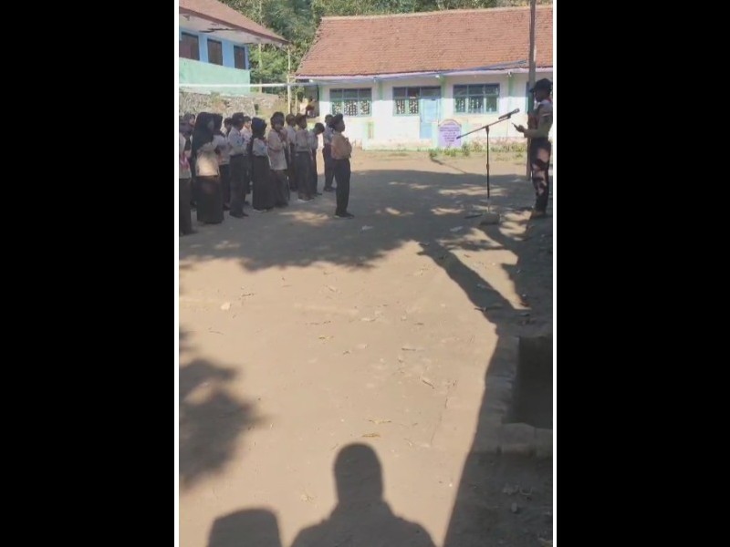 UPACARA HARI PRAMUKA SDN TEPOS TAHUN 2025